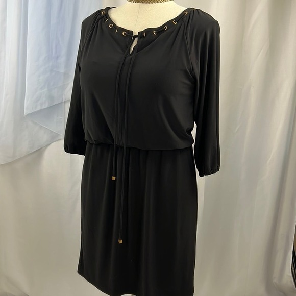 Nine West Dresses & Skirts - Nine West long sleeve modest little black dress size 6
